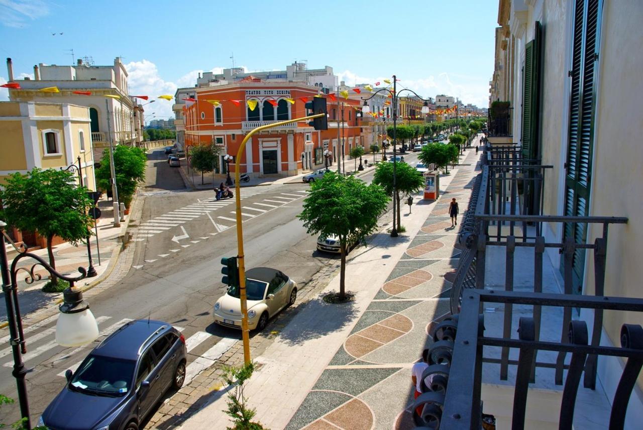 Beautiful Property In The Heart Of Gallipoli Exterior photo