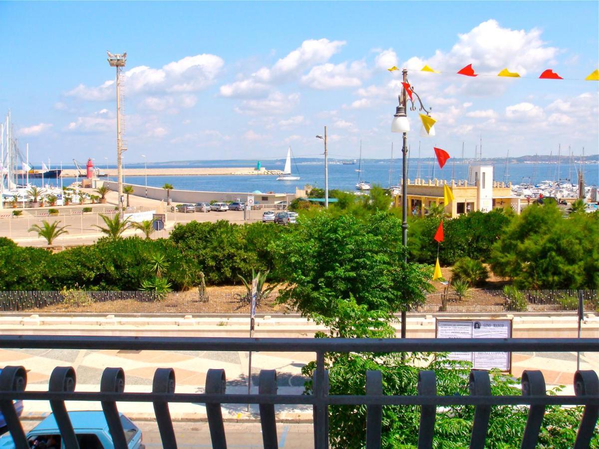 Beautiful Property In The Heart Of Gallipoli Exterior photo